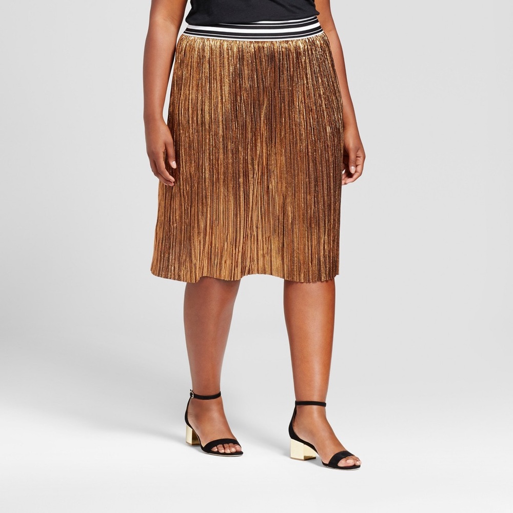 🎉HOST PICK -NWOT! Copper Metallic Pleated Skirt